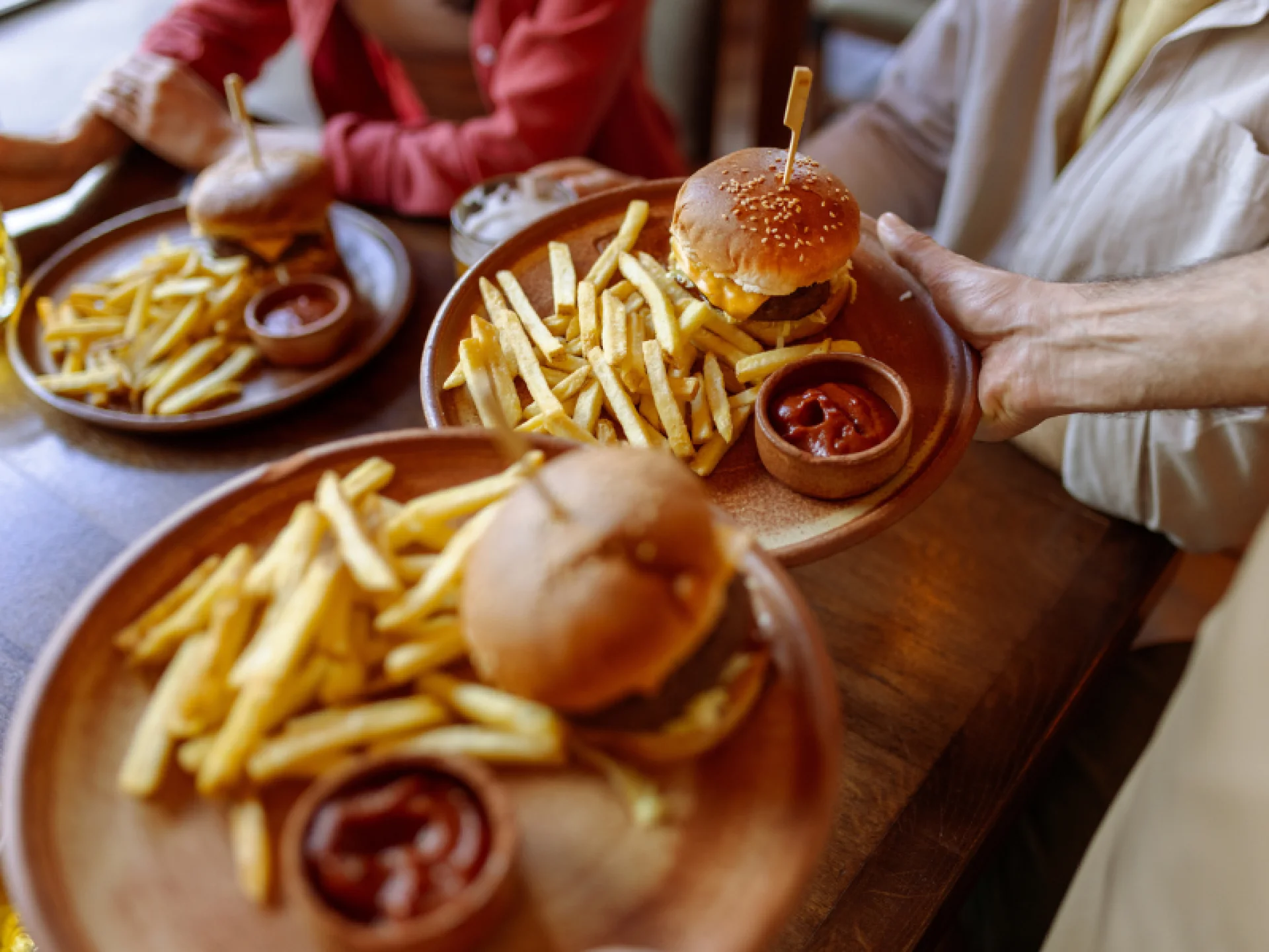 Opções para comer antes de ir para o show de Priscila Senna.