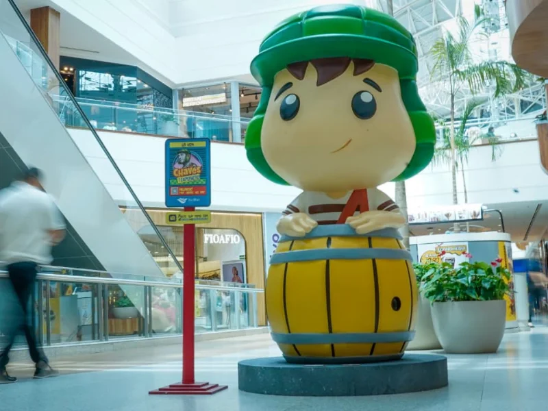 Visite os personagens de Chaves no RioMar Recife