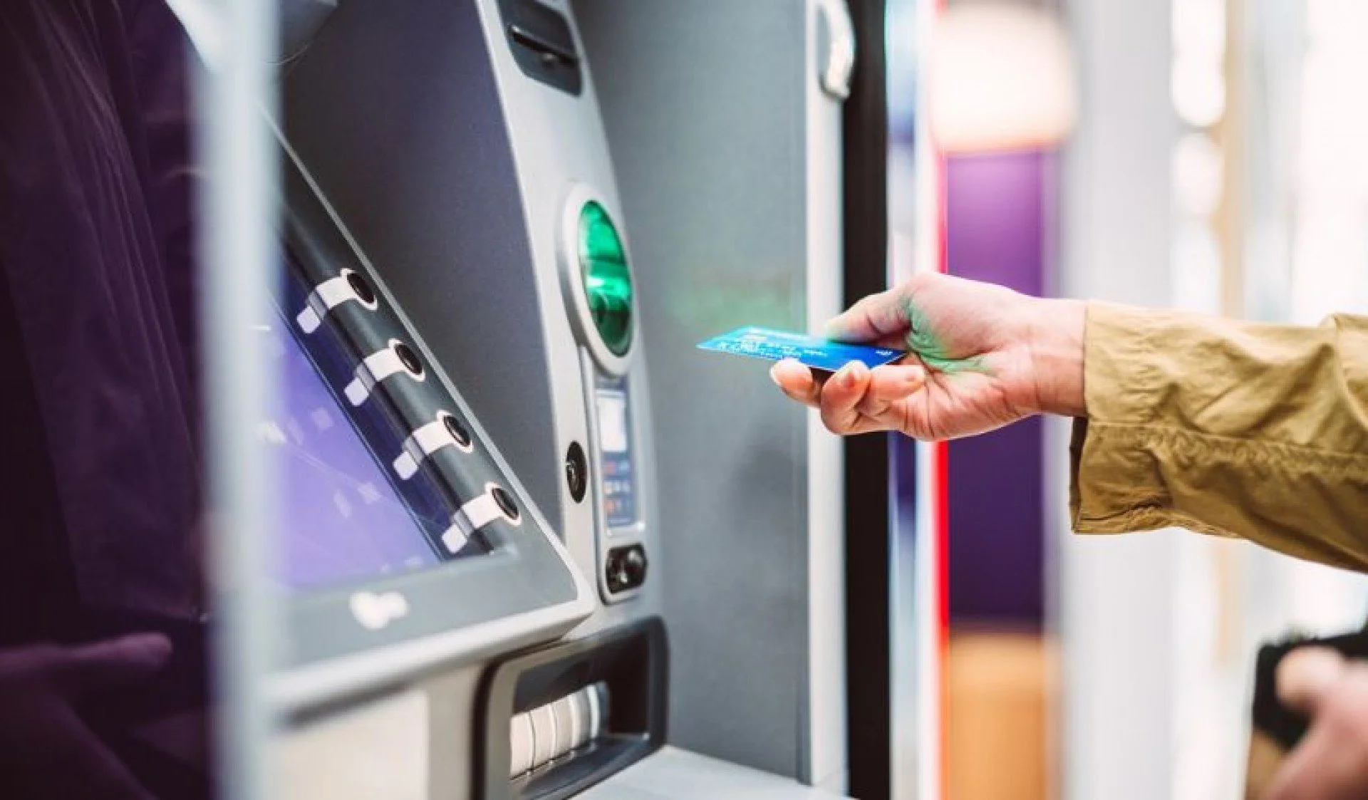 Saiba quais são as agências bancárias disponíveis no RioMar