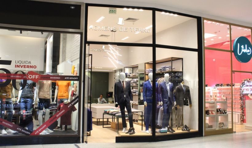 homens-de-terno-riomar
