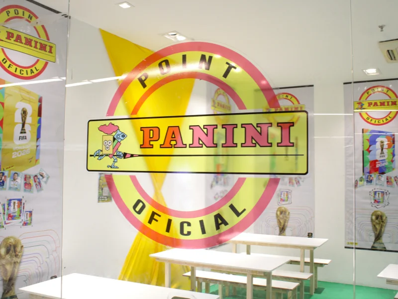 Loja da Panini inaugura com venda de álbuns e troca de figurinhas