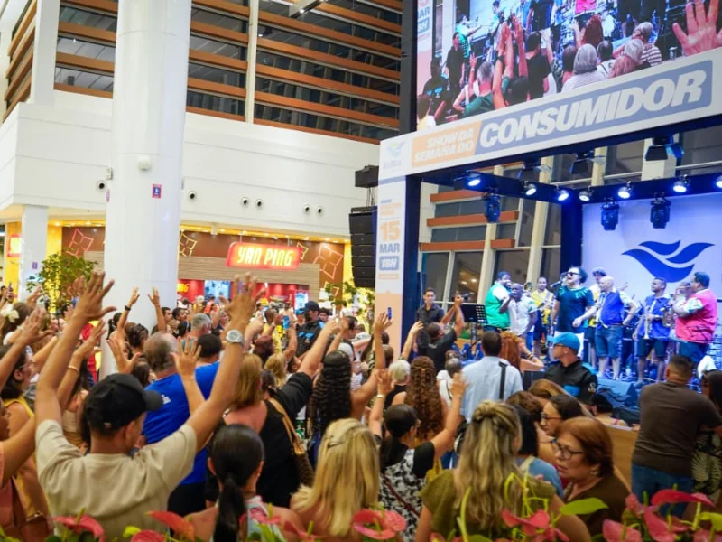 Dia do Consumidor é celebrado com Maestro Forró no RioMar