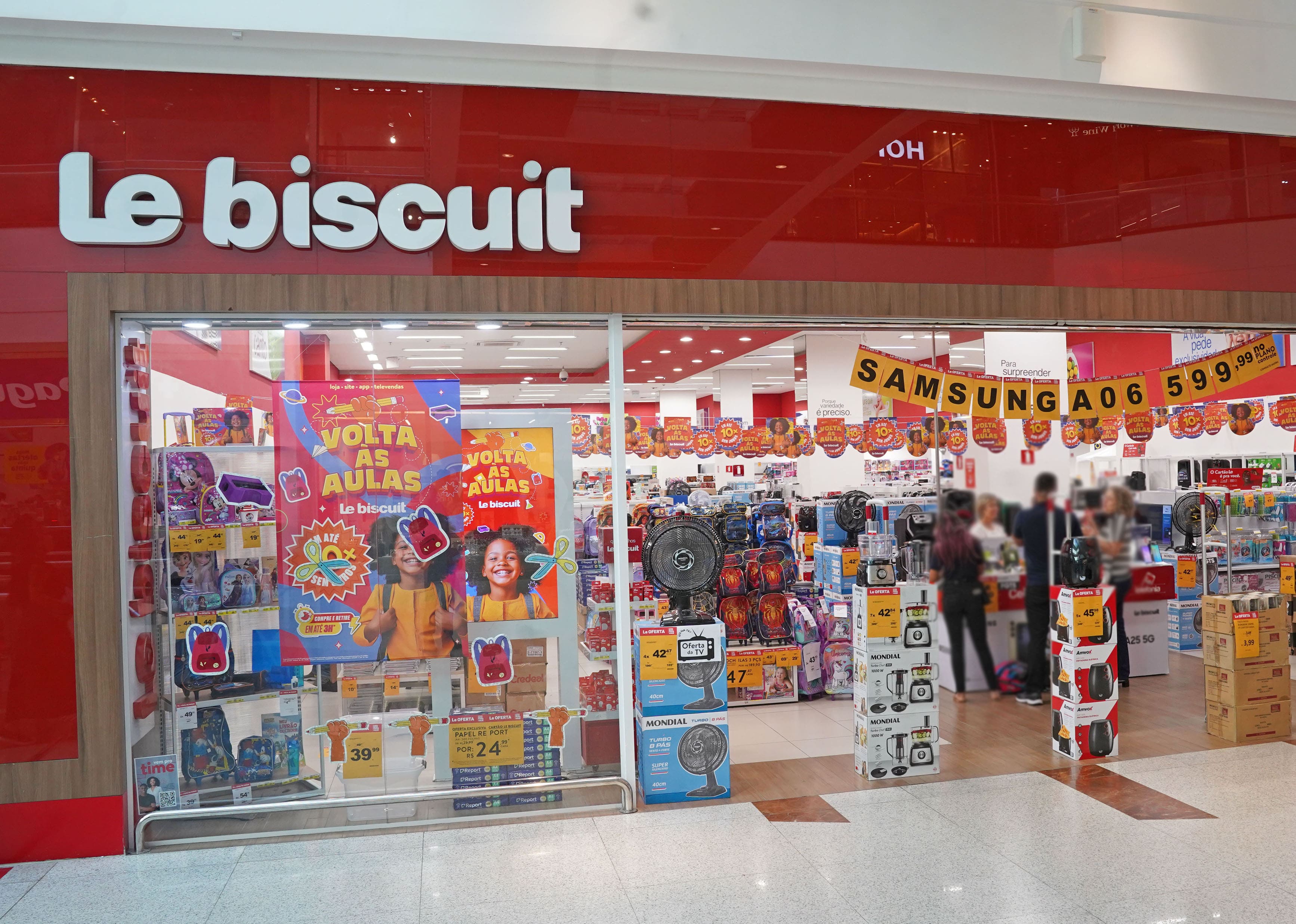 LE BISCUIT